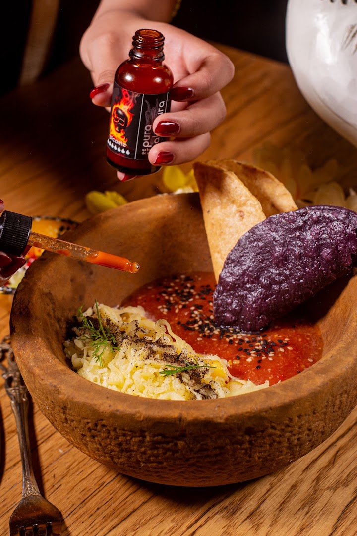 Gallo Colorado: high quality, appetizing food photography