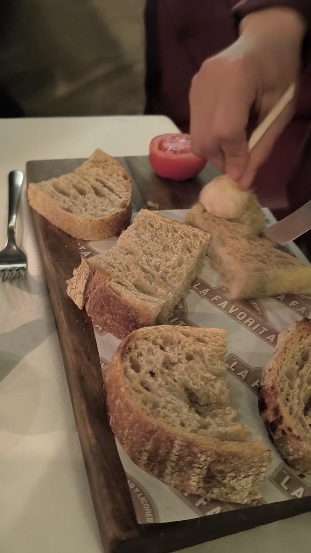 La Favorita de Koldo Miranda: appetizing food presentation