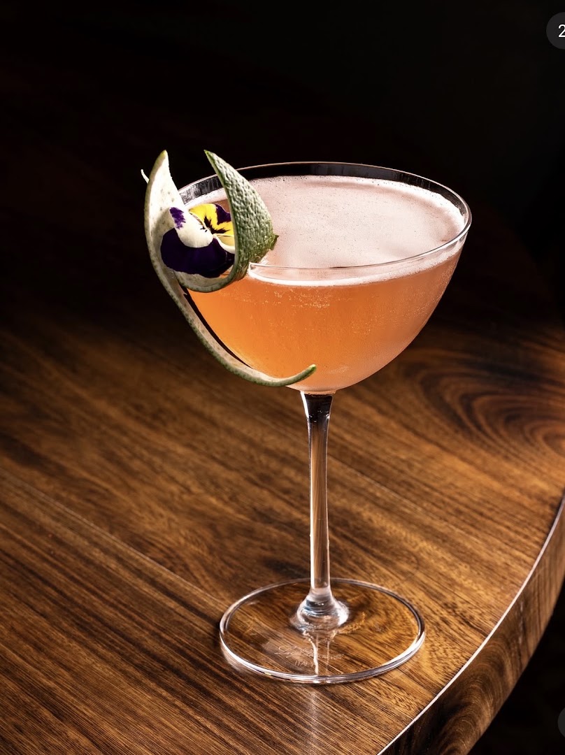LONDO Café Bistro: professional high quality cocktail photo