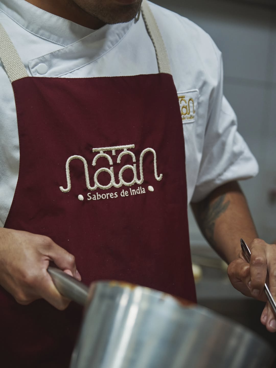 Naan Chapinero: professional photo of restaurant staff
