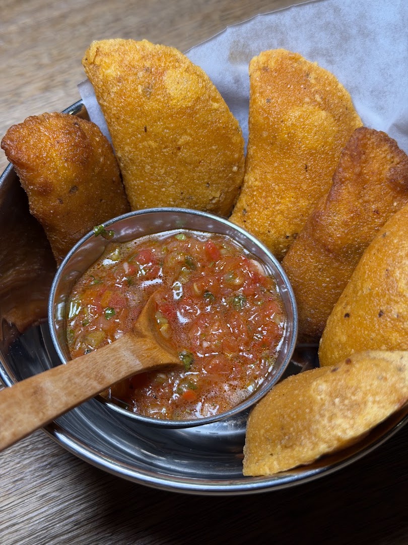 Ruda: appetizing photo of bar food