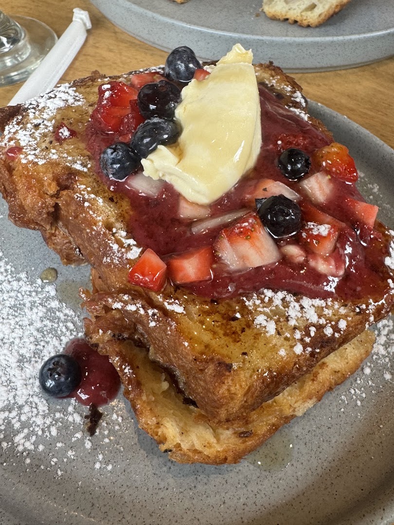 Rutina Café: appetizing, high-quality food photo