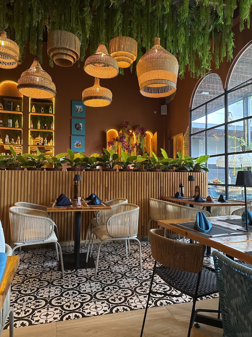 Valle Catalina: beautiful, high-quality interior atmosphere shot