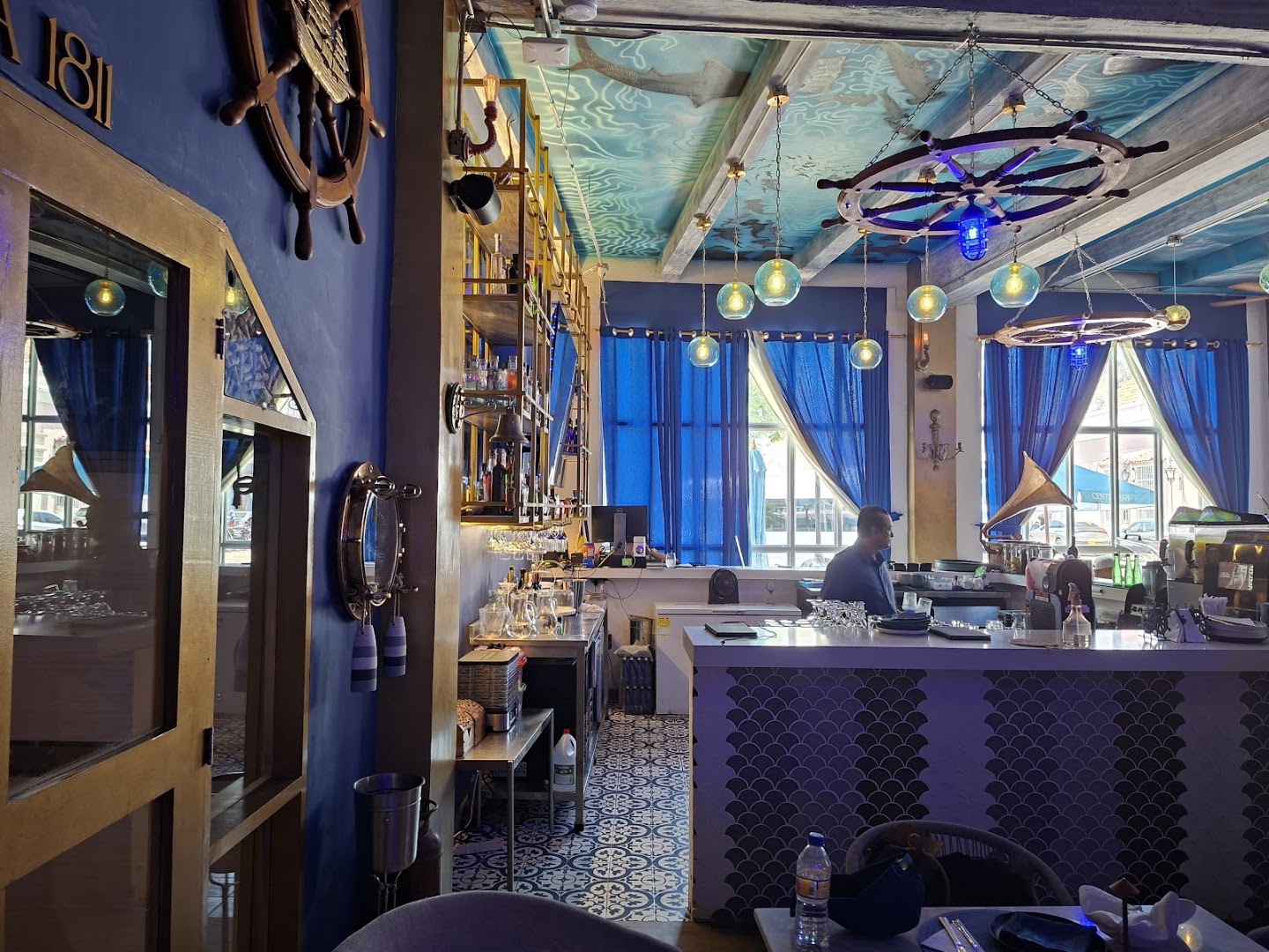 Centenario Restaurant Bar: high quality interior atmosphere shot