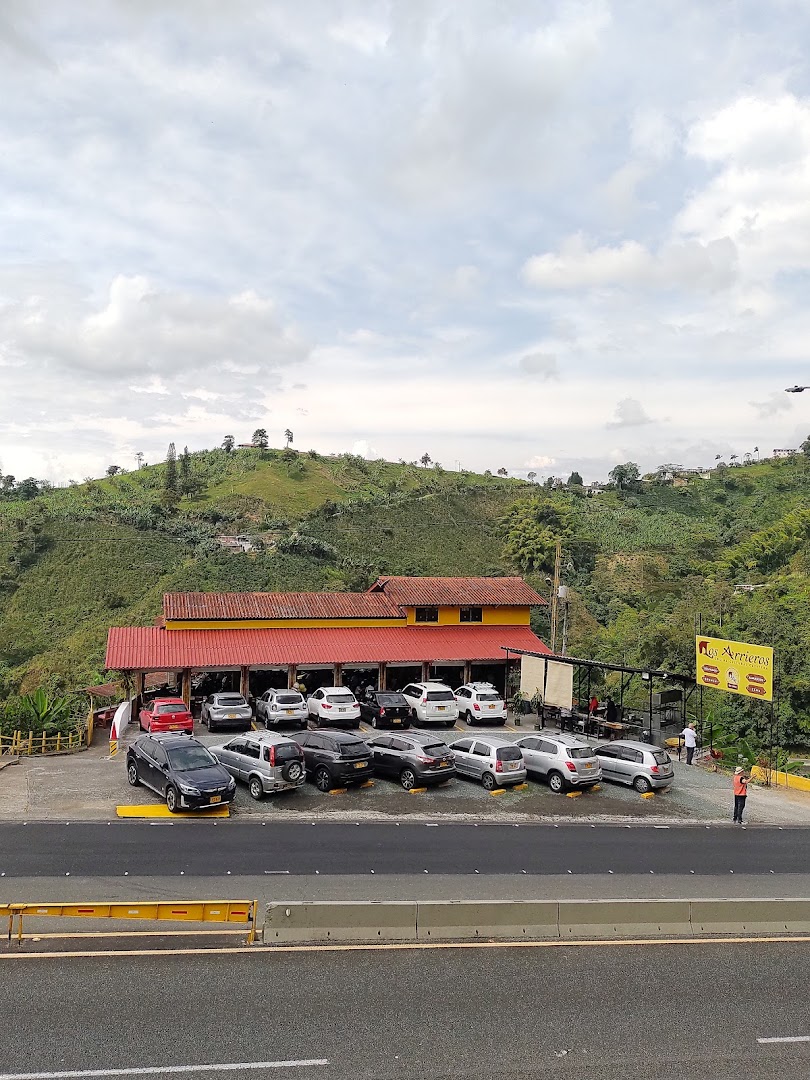 Los Arrieros: clear exterior view of venue