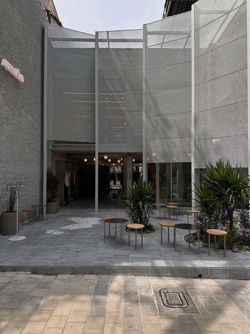 Café Masa: attractive and professional venue exterior