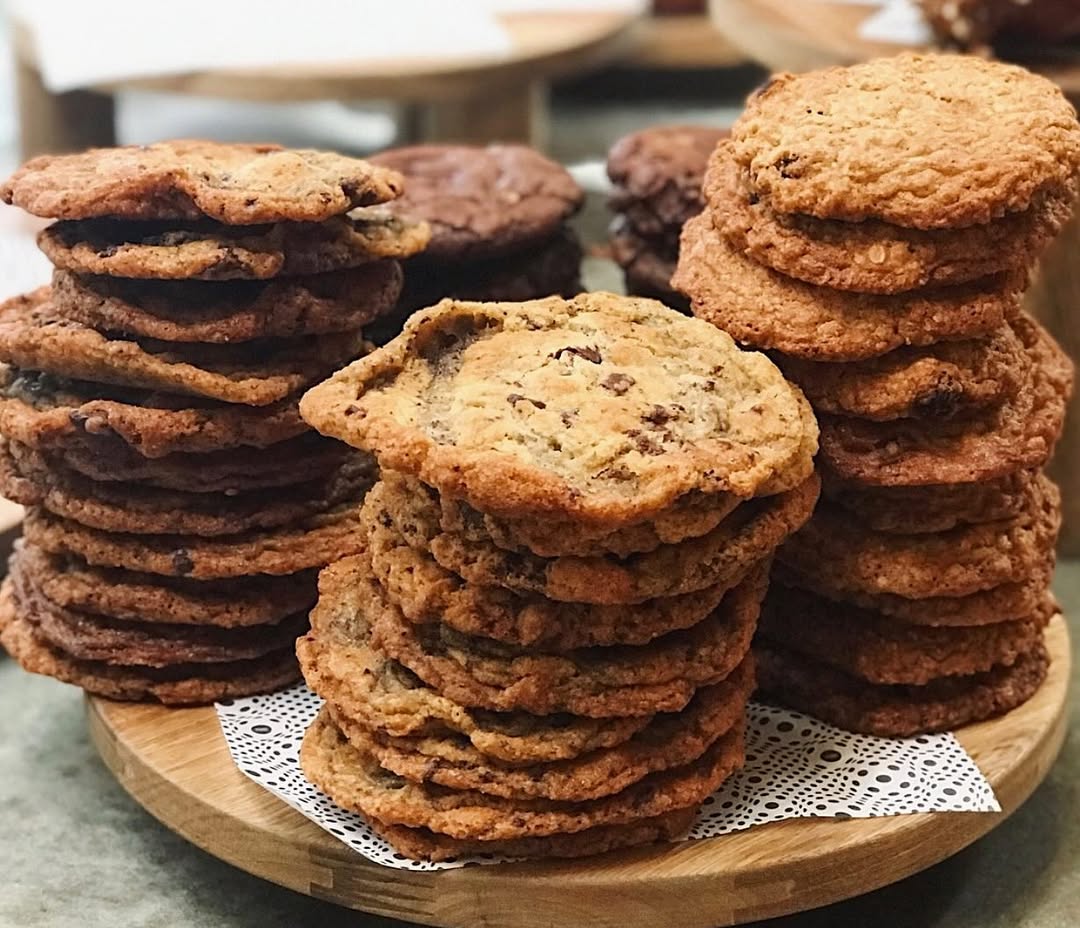 Café Masa: appetizing photo of fresh cookies