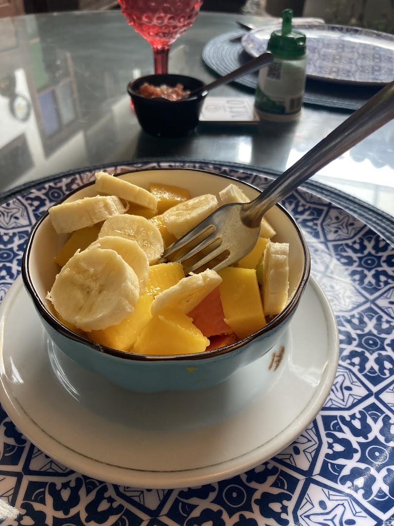 Carpe Diem: appetizing photo of fresh fruit
