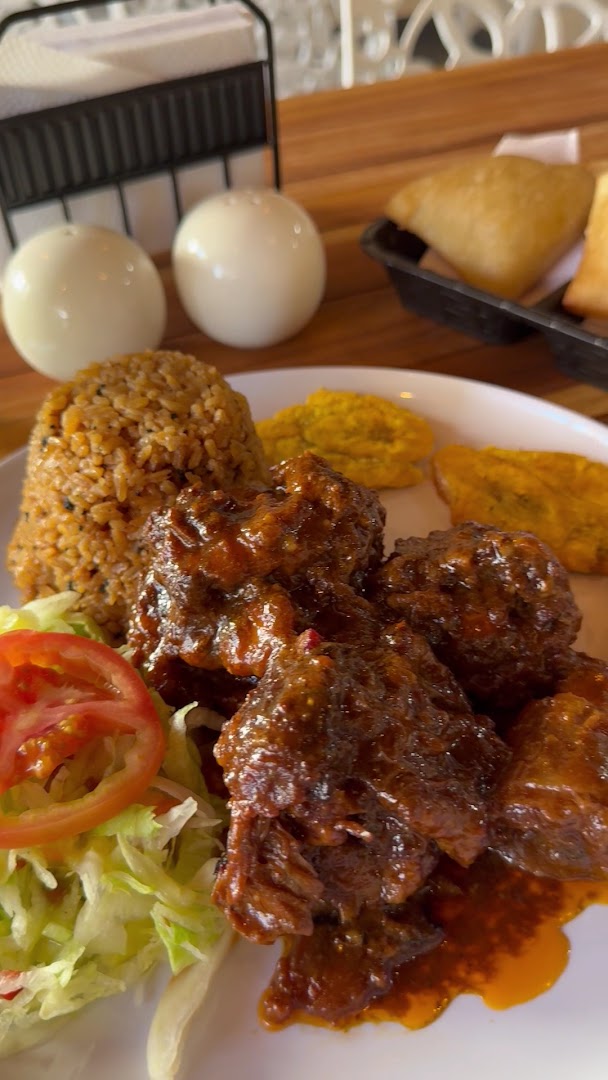 BaBud Downtown Island Home Taste: appetizing photo of restaurant food