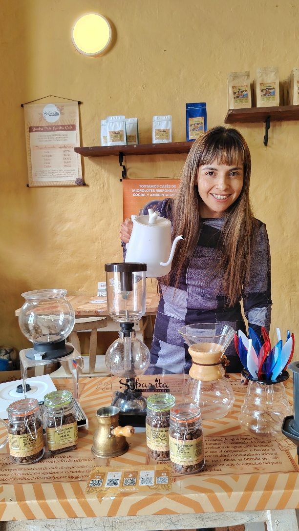 Sybarita Caffe: professional staff photo showing atmosphere