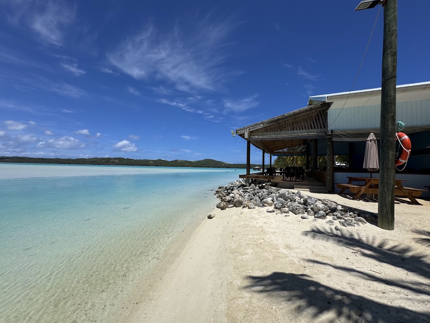 Blue Lagoon Restaurant & Bar: beautiful exterior view of venue