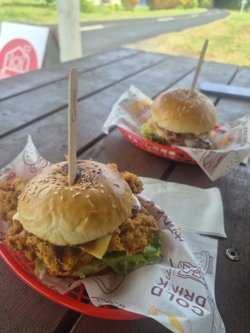 Manuia's Kitchen: appetizing photo of restaurant food