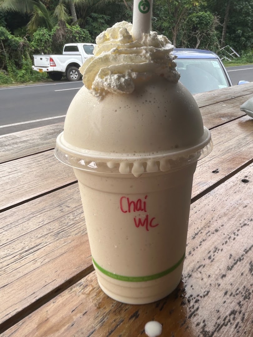 Love Cafe: appetizing photo of a drink