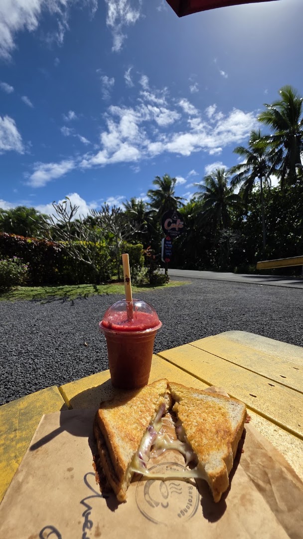 Love Cafe: appealing food and drink shot