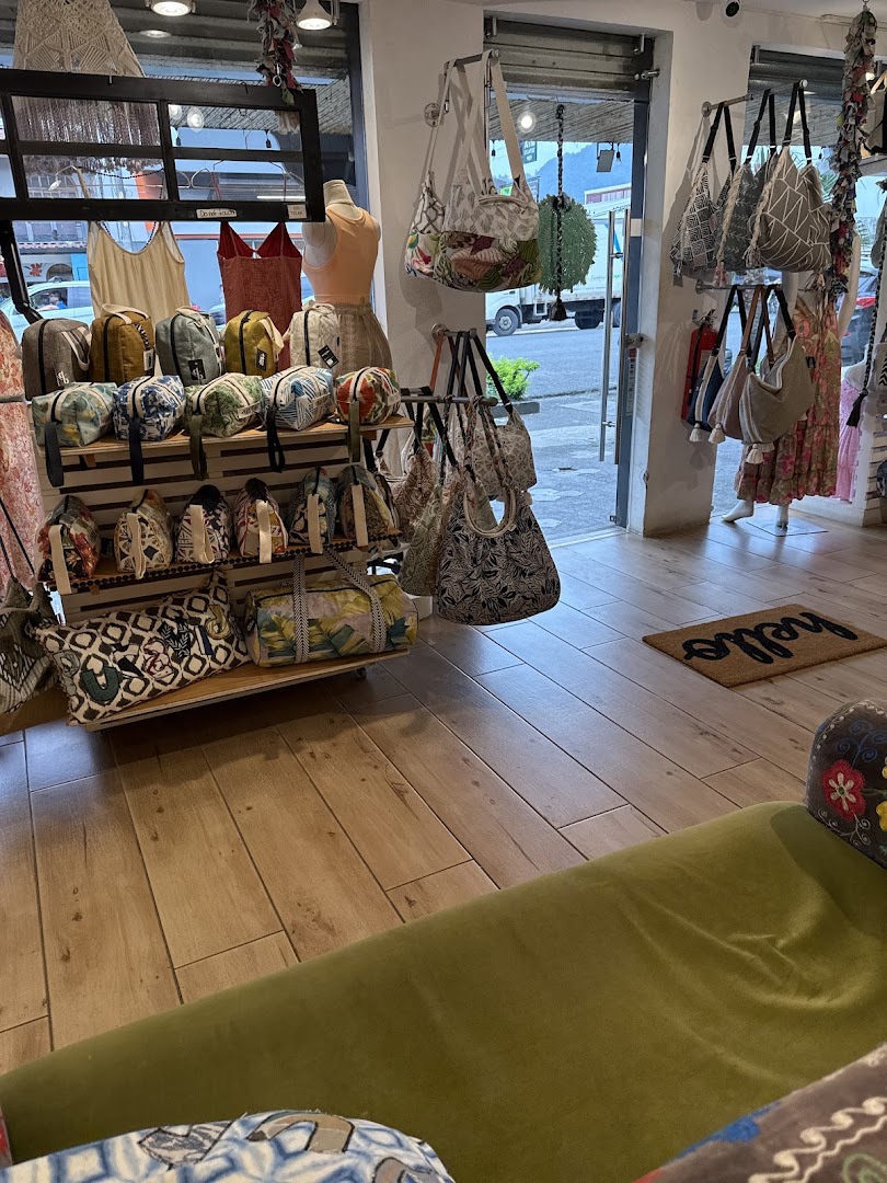 Dolores Shop: clear view of shop interior