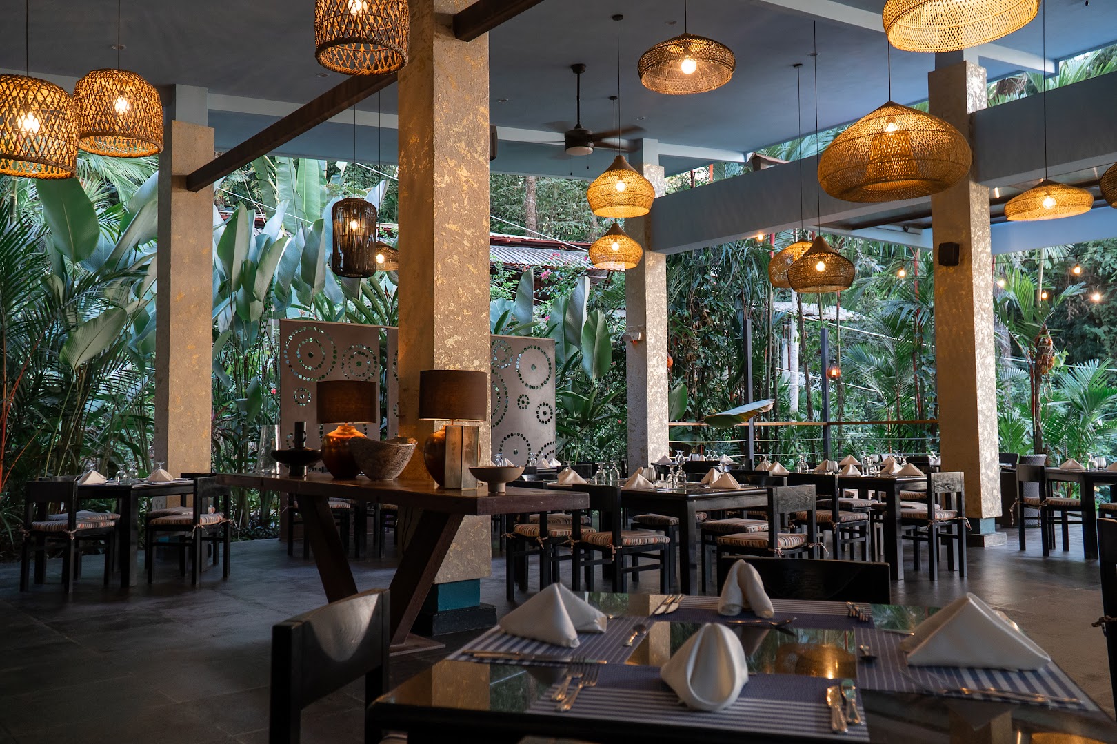 Karolas Restaurant & Bar: beautiful, professional restaurant interior shot