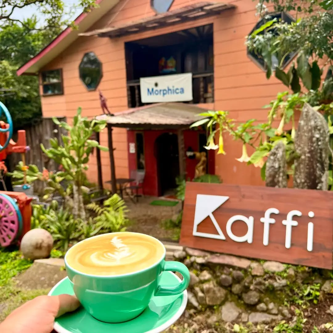 Kaffi Specialty Coffee: appealing shot of coffee and venue