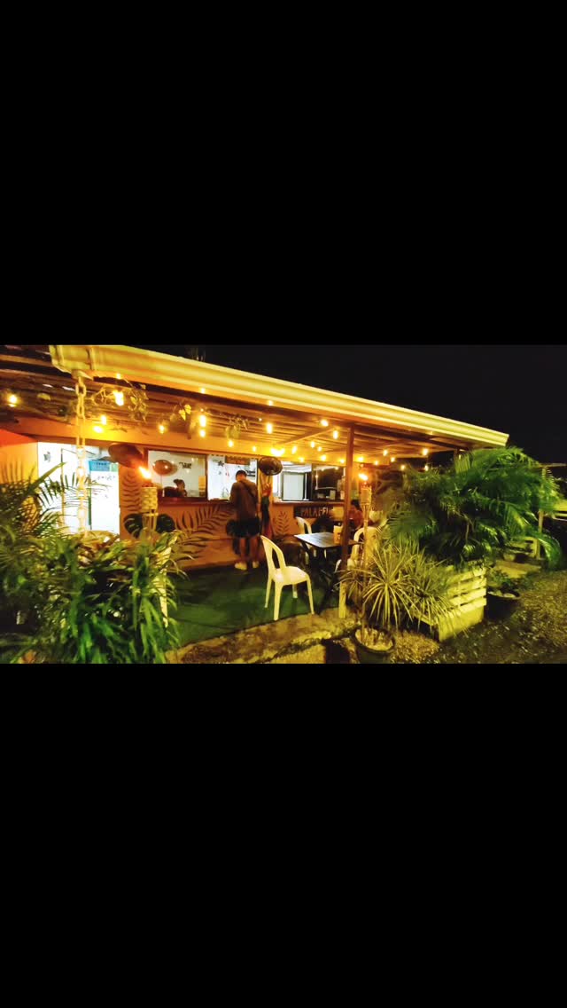 Falafel Café Sámara: inviting atmosphere and clear view