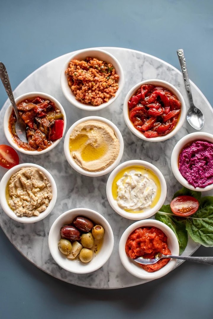Sofía Mediterráneo: high quality appetizing food photo