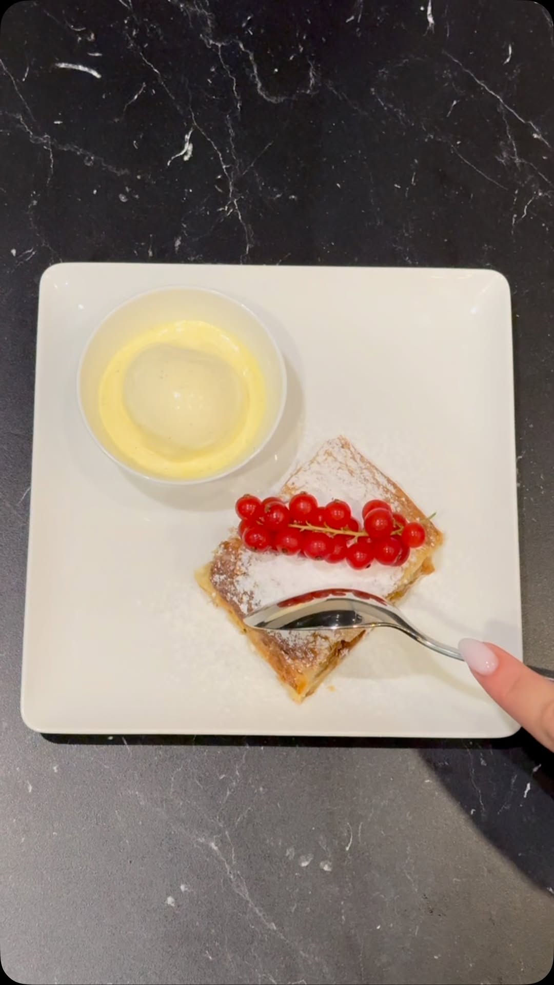 Local by Marija Papak: appetizing food presentation