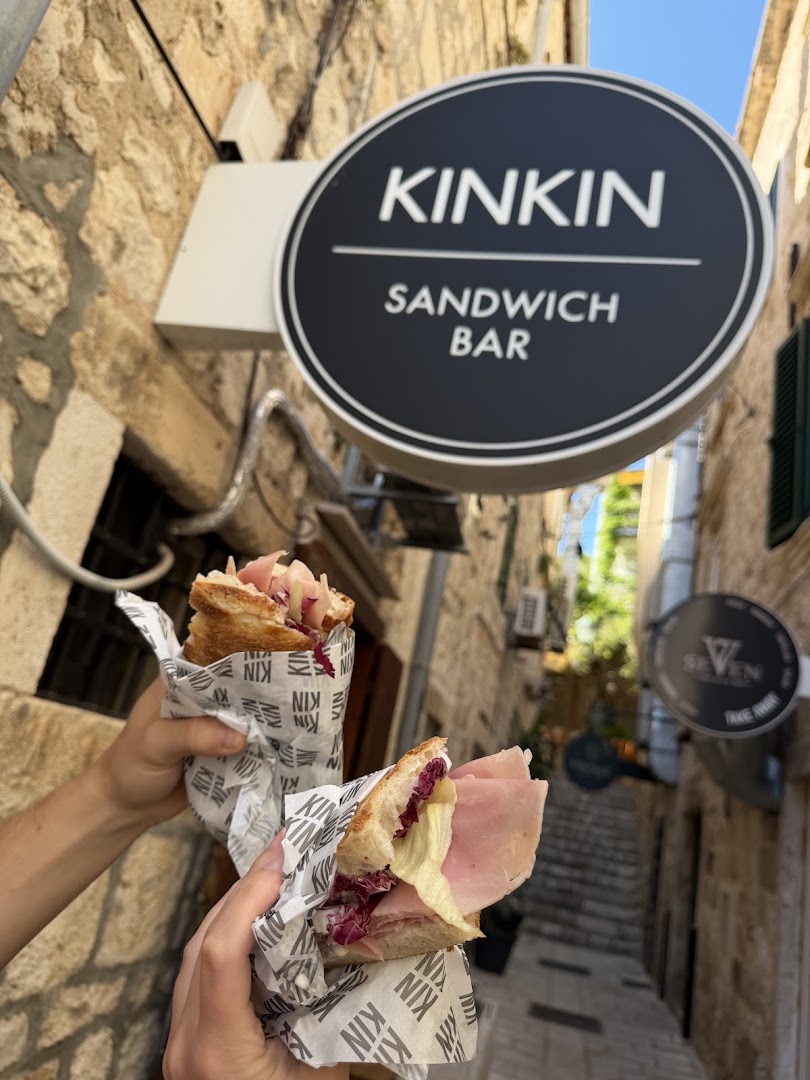 Kinkin: appetizing food with clear branding