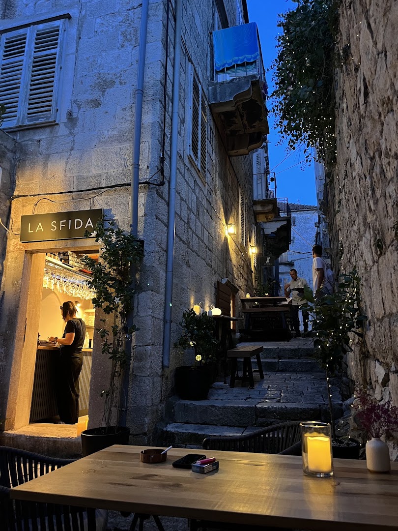 La Sfida: atmospheric and inviting venue photo