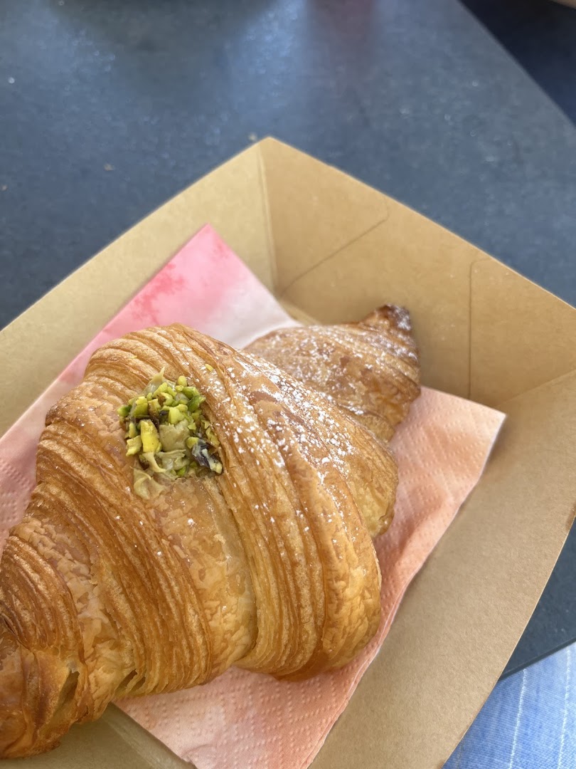 Kate's Bar: appetizing photo of brunch food