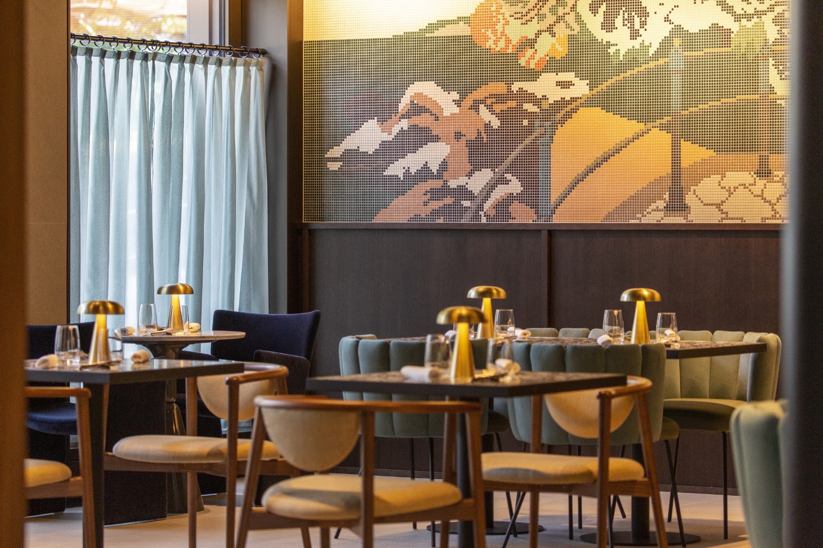 Restaurant Pierrot: high quality interior atmosphere shot