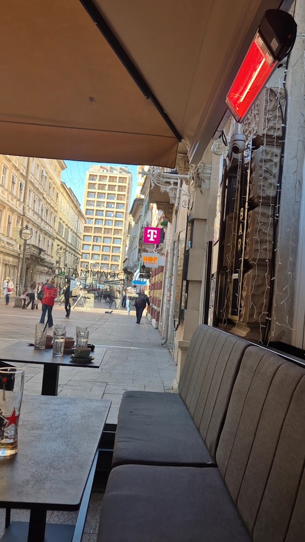 Filodrammatica Restaurant & Bar: inviting terrace atmosphere and view