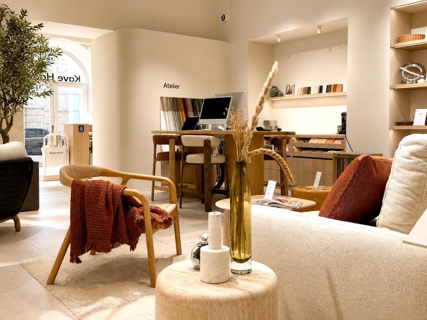 Kave Home Rijeka: professional interior shop display photo