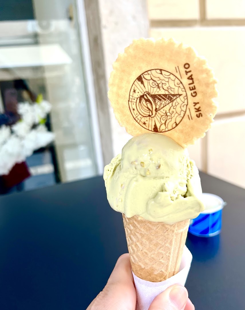 Sky Gelato: appetizing photo of branded gelato