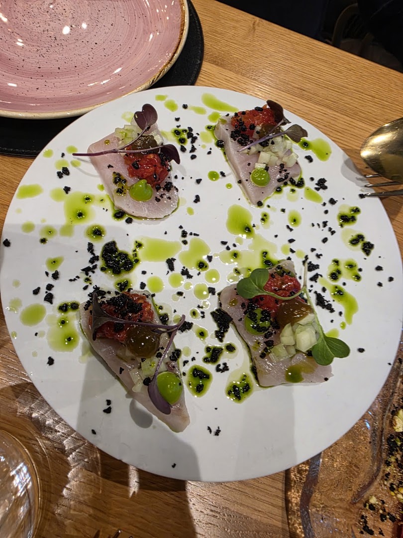 k.užina: high quality food presentation