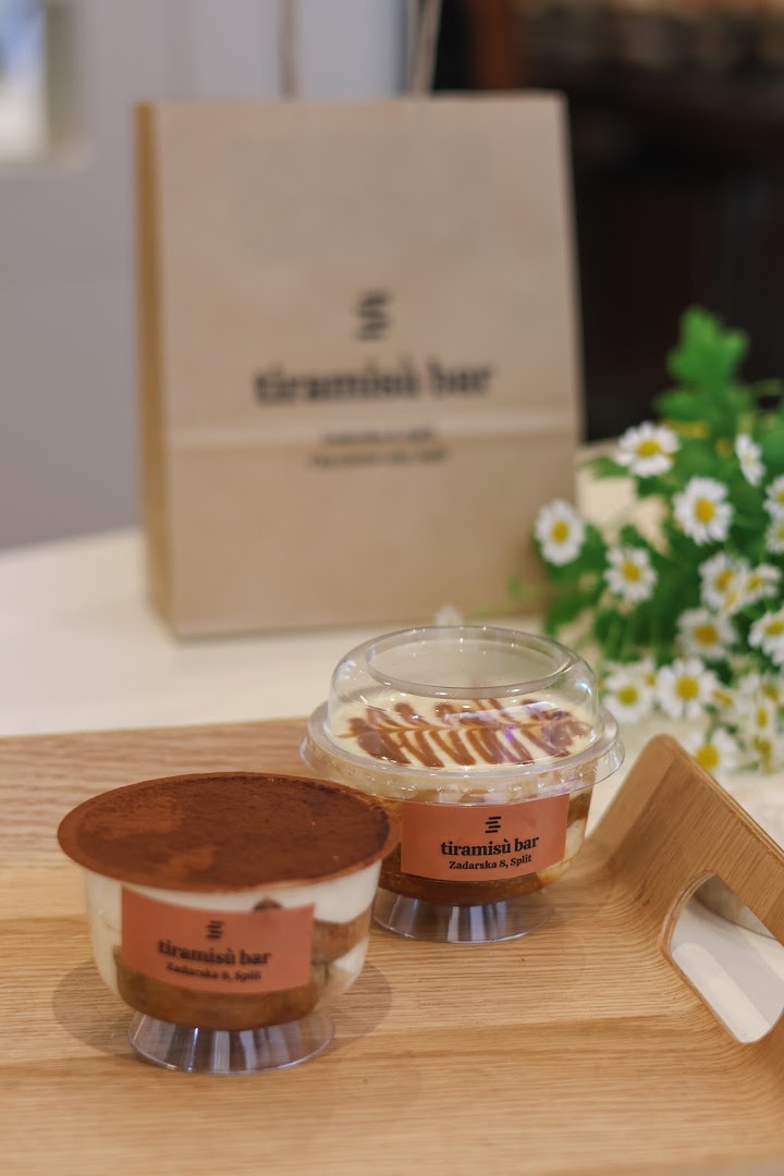 Tiramisu Bar: appetizing photo of venue products