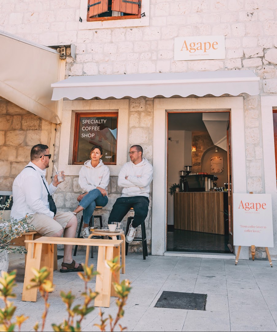 Agape Specialty Coffee: inviting atmosphere and professional photography