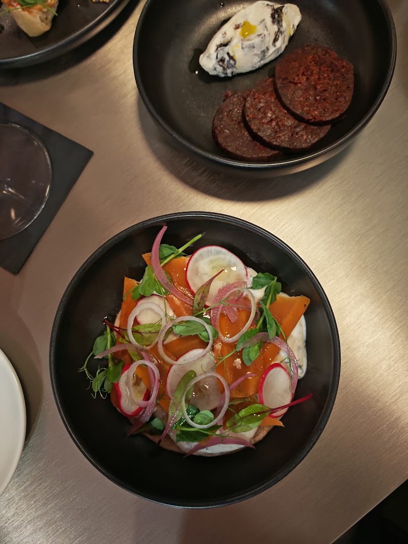 Cynic: high quality food photography