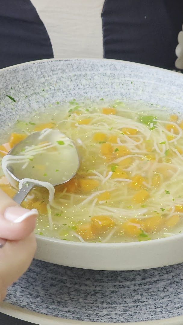 Dvije lipe: appetizing photo of served soup