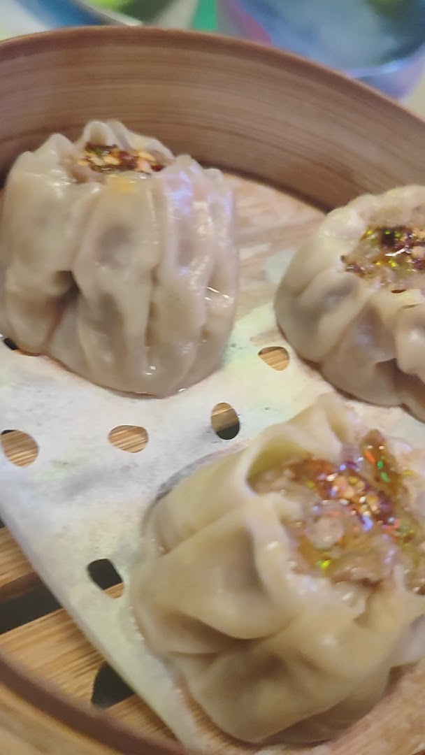 HoChu Dumplings: appetizing close-up of dumplings