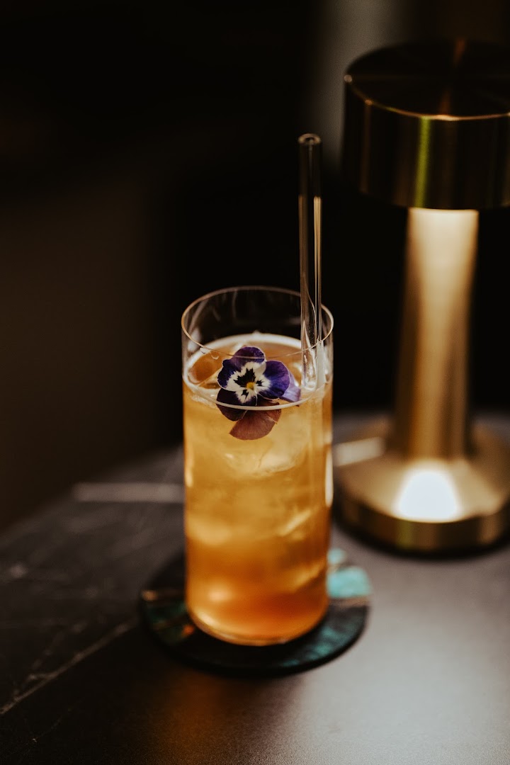 Jackie Brown: professional, high-quality cocktail photo
