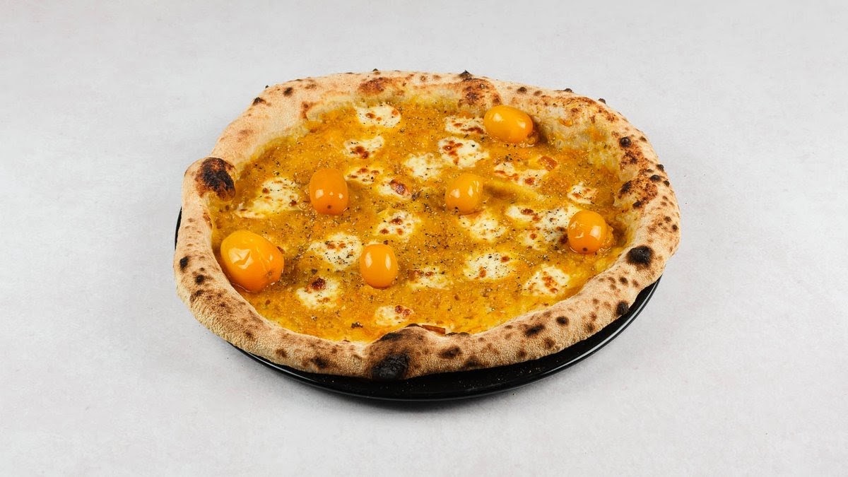Pizza Shango: high quality professional food photo