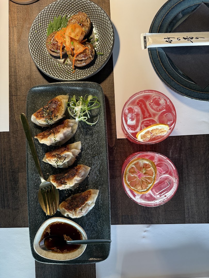 Rougemarin Bar&Ton: appetizing, high-quality food photography