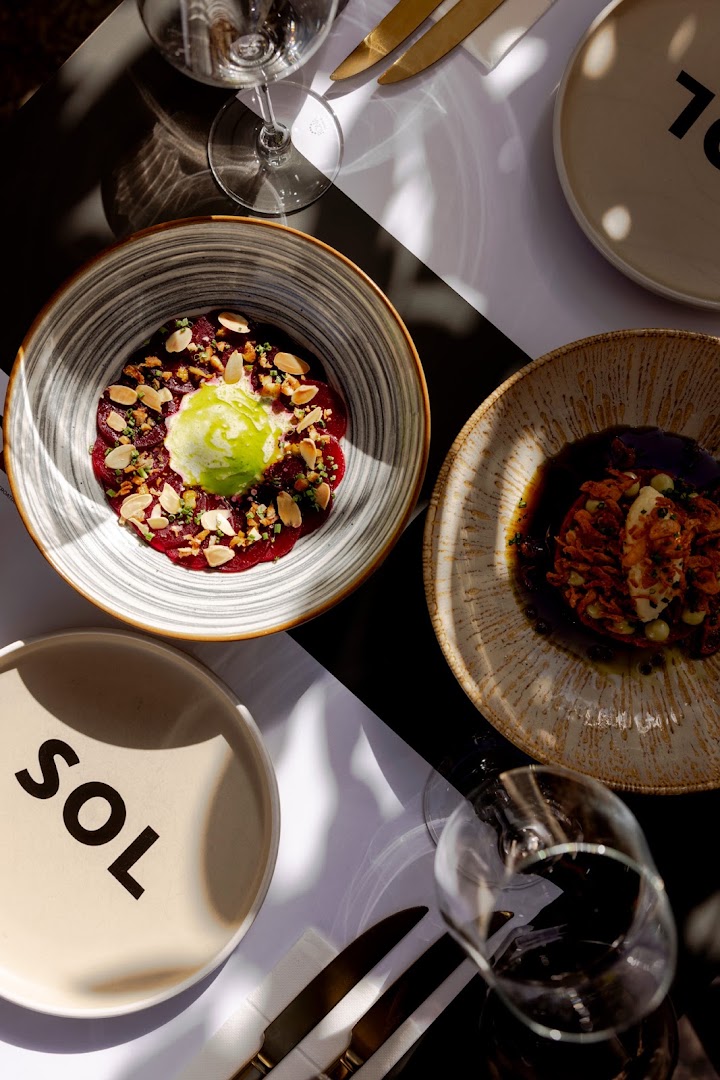 SOL: professional, high-quality food photography