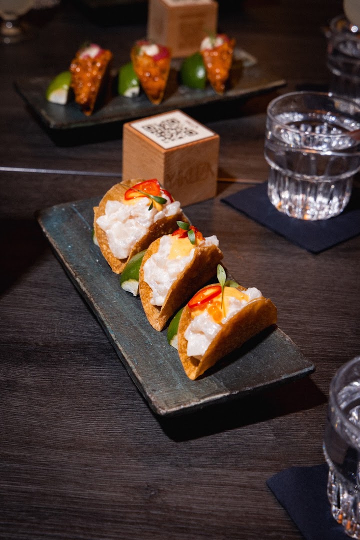 Yakuza Bar: high quality food photography