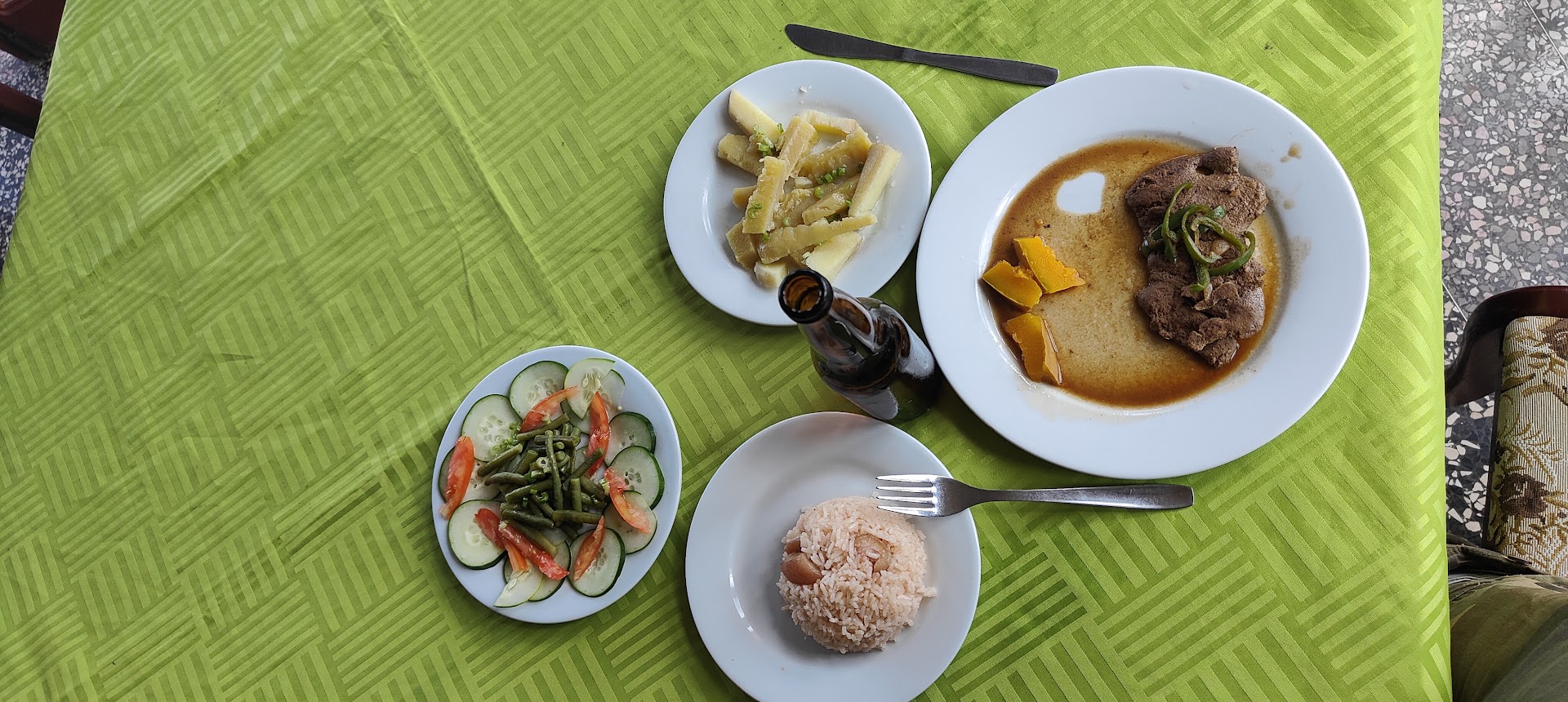Restaurante El Caracol: clear photo of restaurant meal