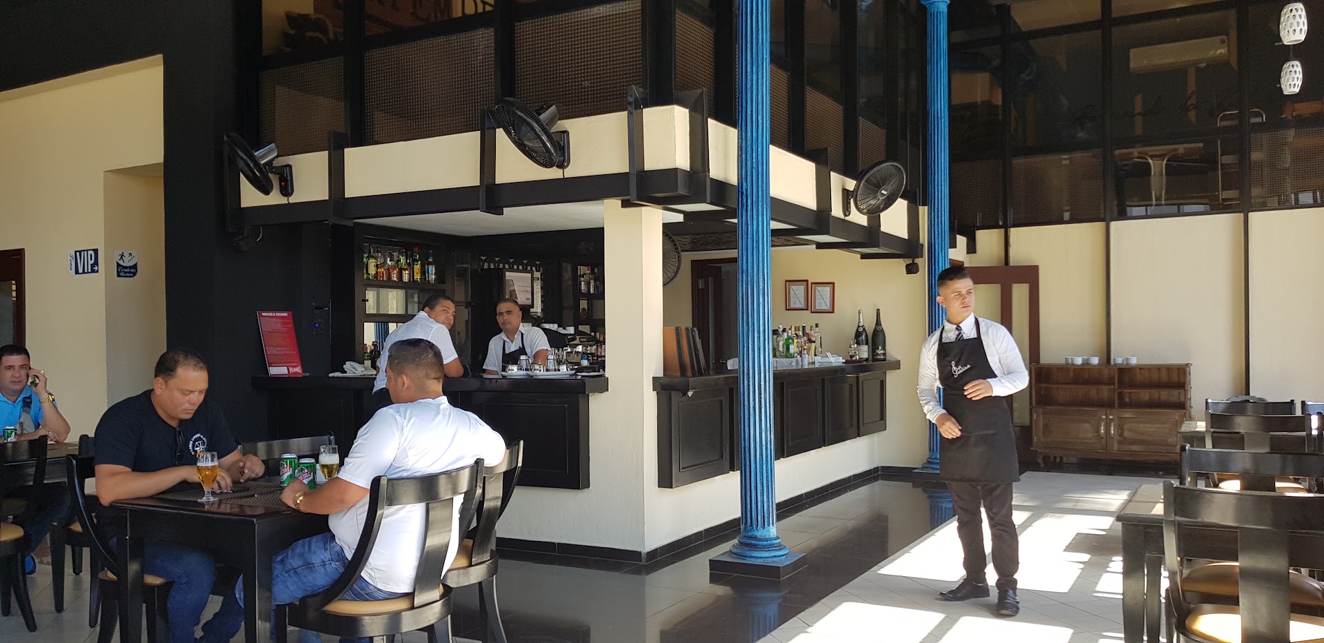 Café Paulina: clear shot of venue interior