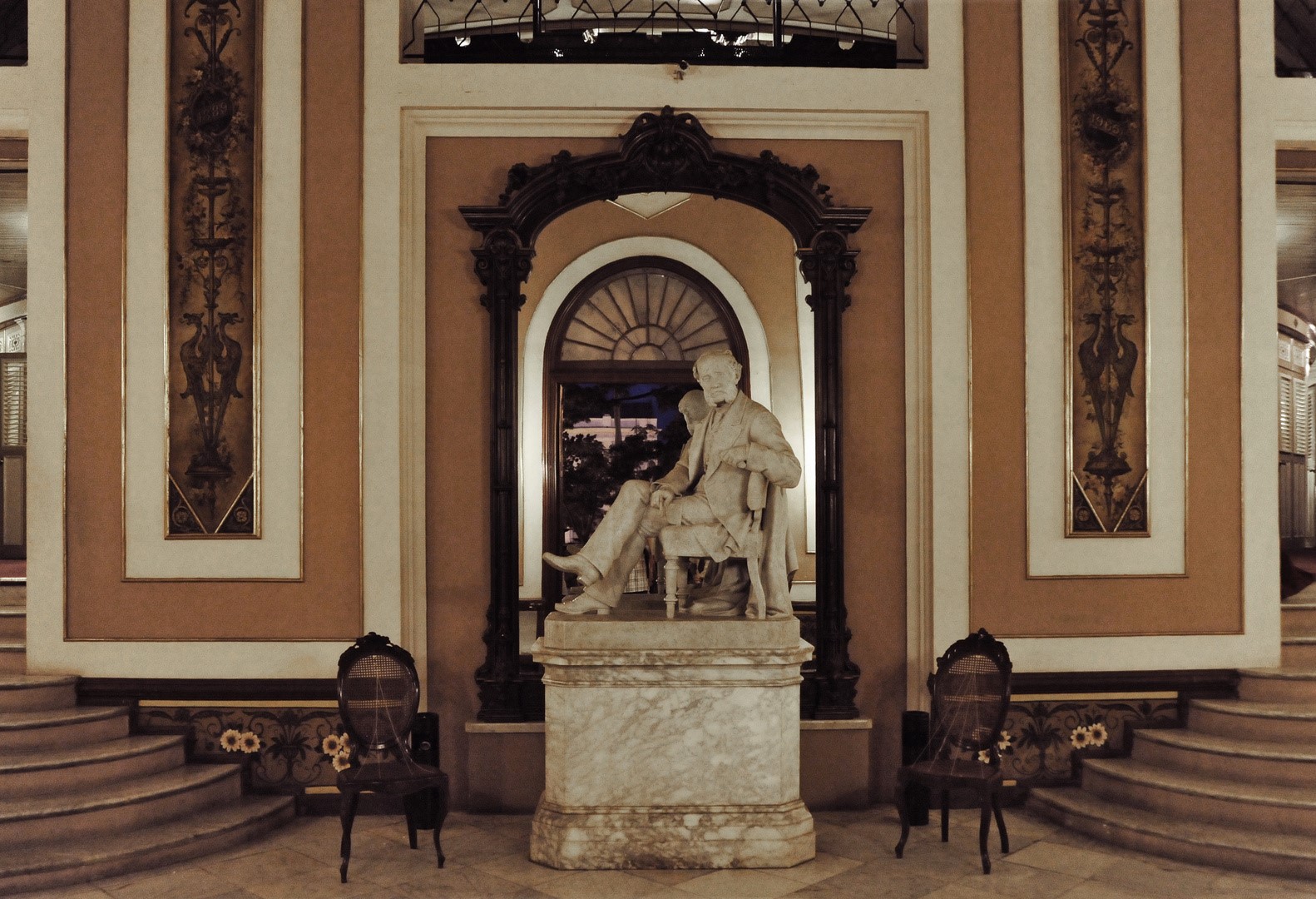 Café Teatro Terry: high quality interior venue photo