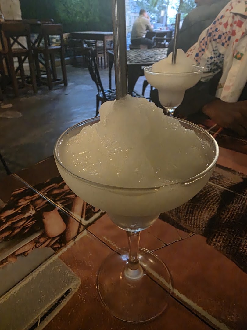 El Chanchullero: appetizing photo of restaurant drinks