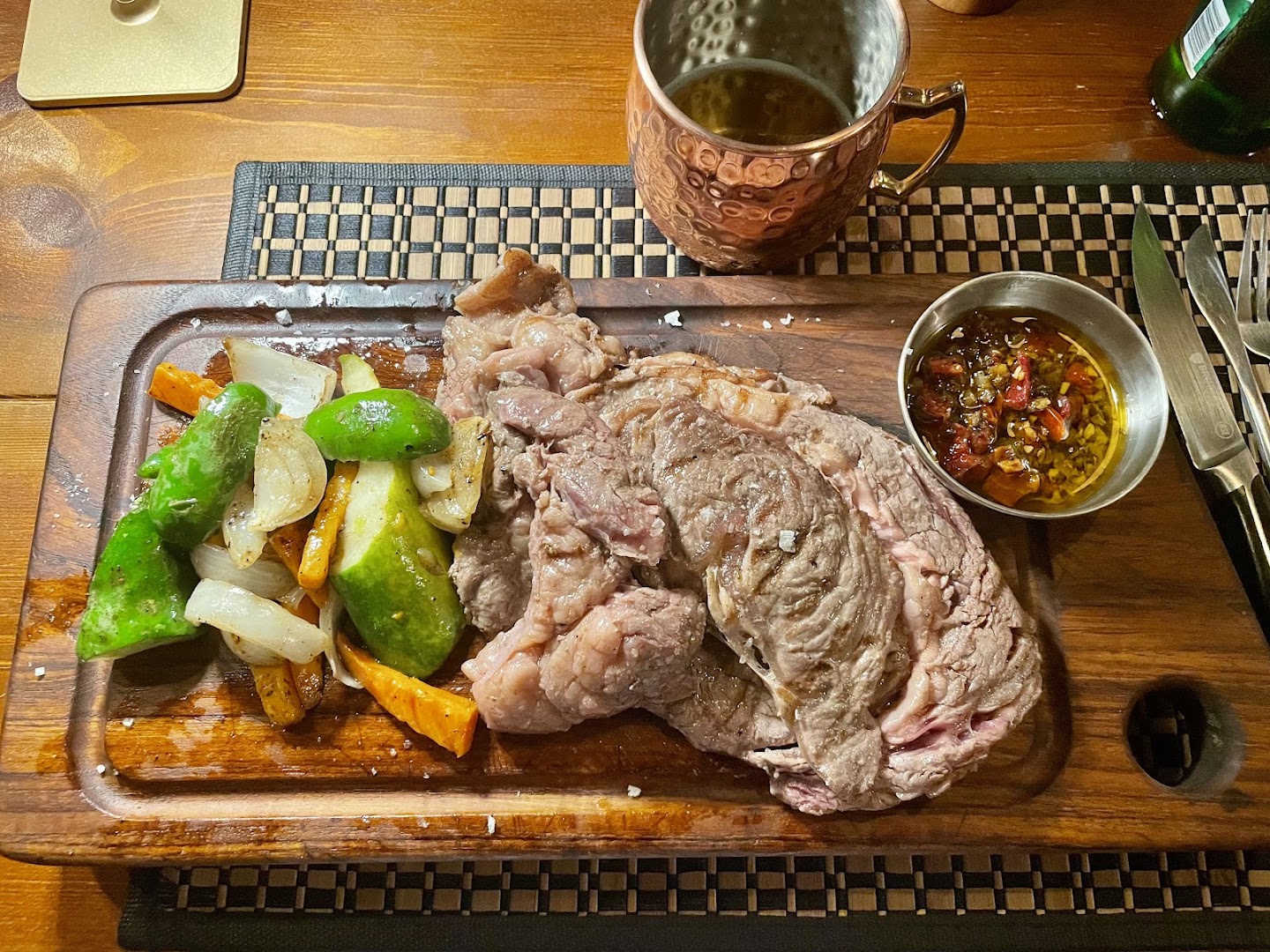 Fuego Lento Steakhouse: appetizing, high-quality food photography