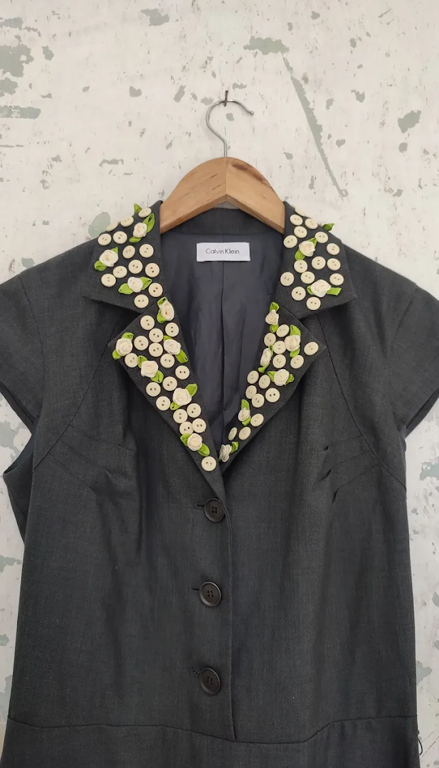 Guermantes: clear product photo of clothing
