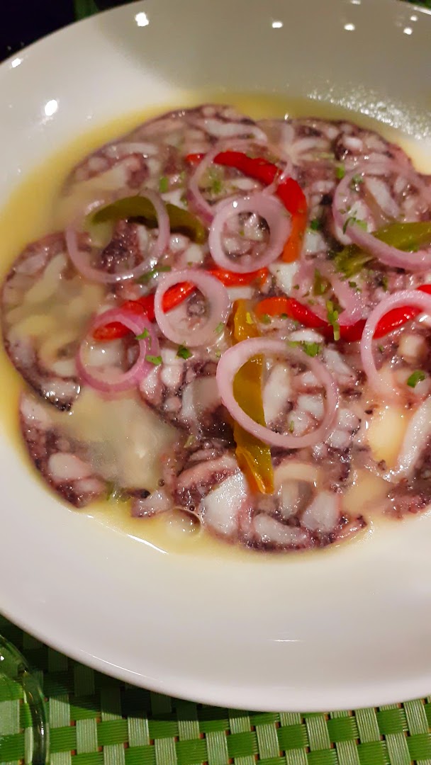 Habana 61: appetizing, high-quality food photo