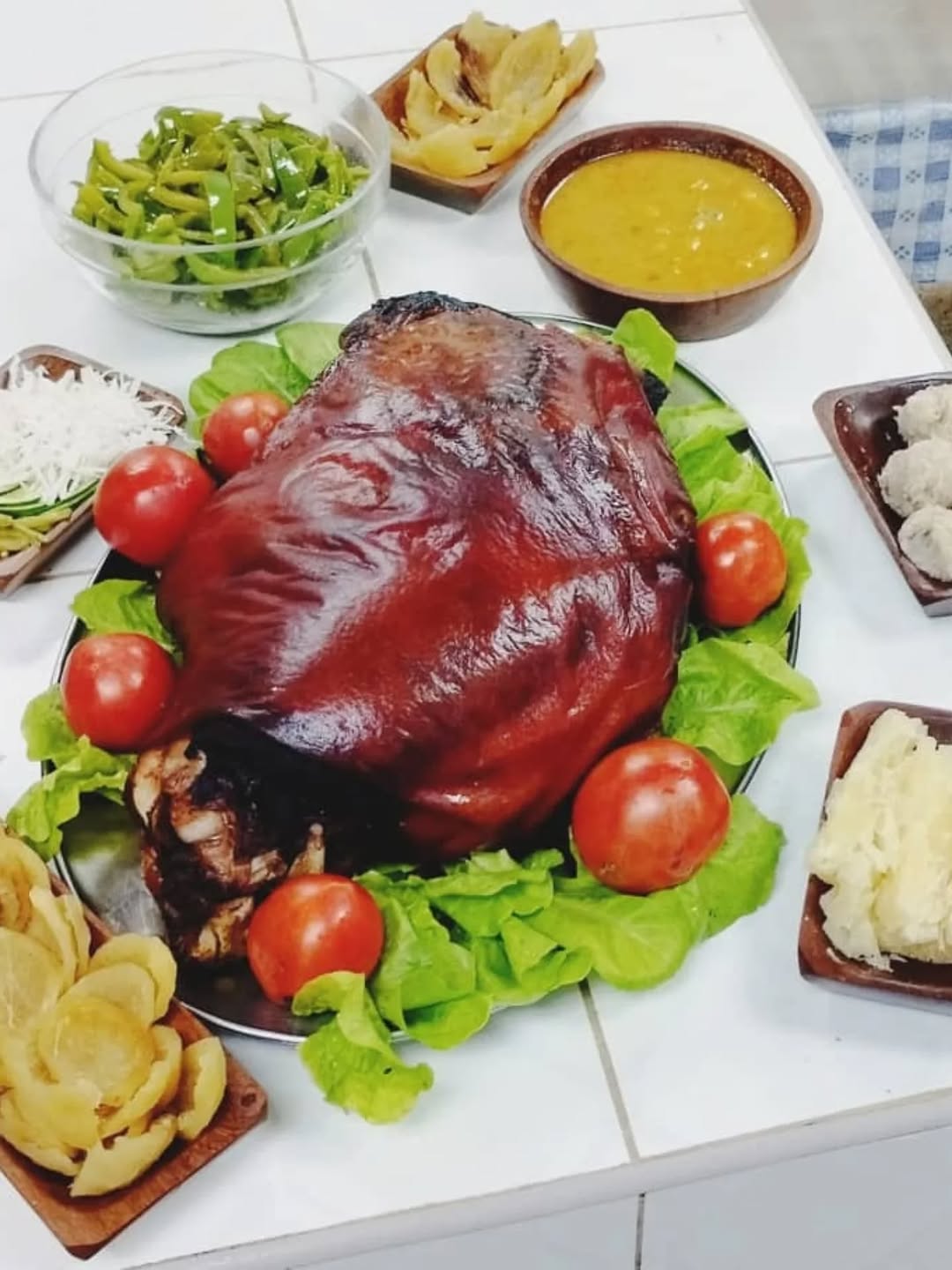 Constelaciones: appetizing, high-quality food photography